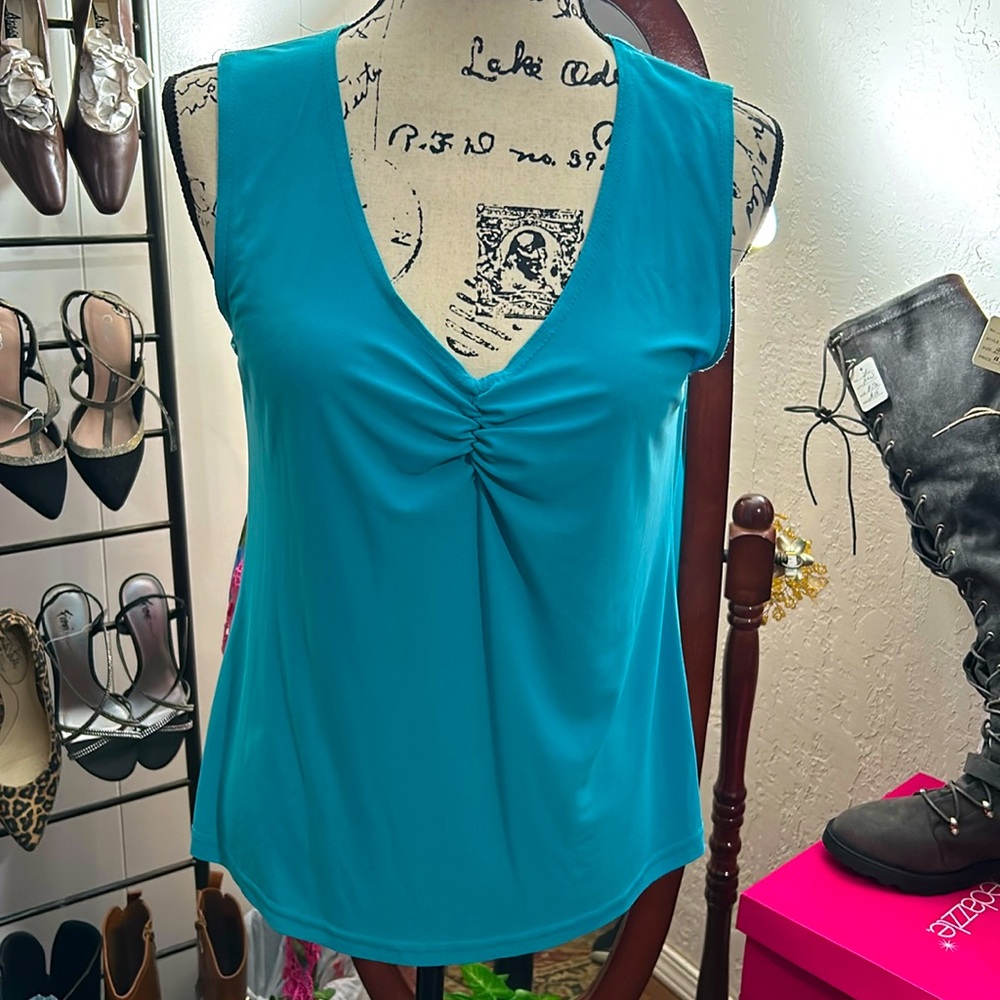 STEPHANIE BY CRYSTAL SIZE SMALL. NWT